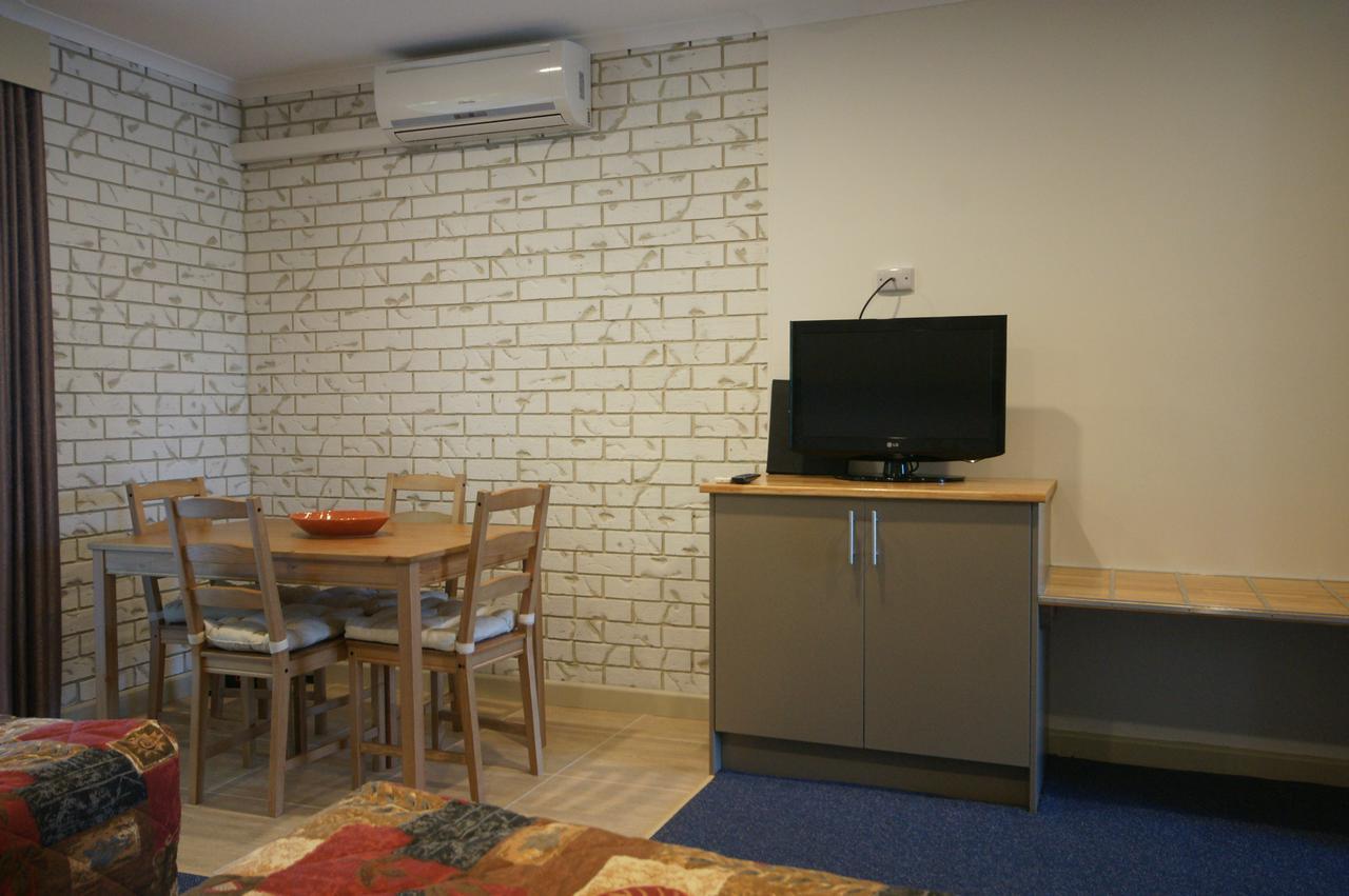 Culcairn Motor Inn Экстерьер фото