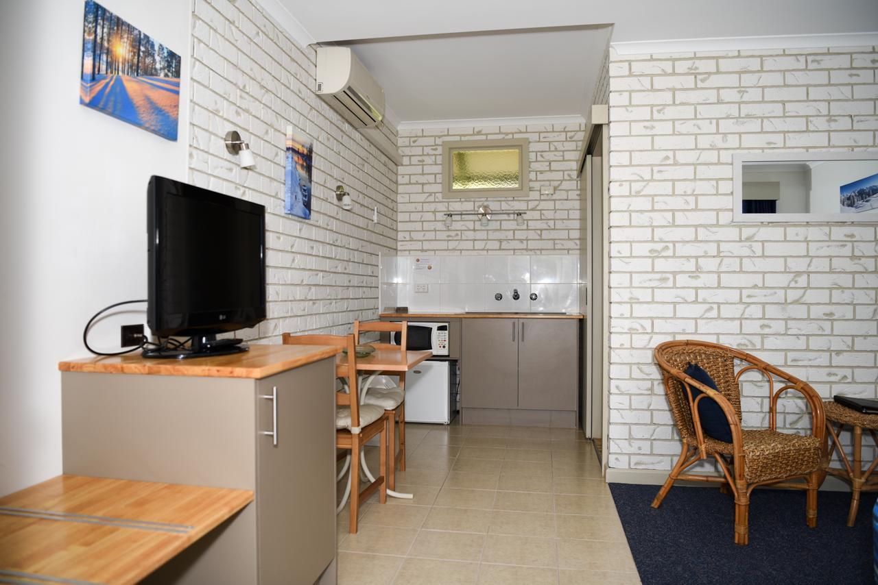 Culcairn Motor Inn Экстерьер фото