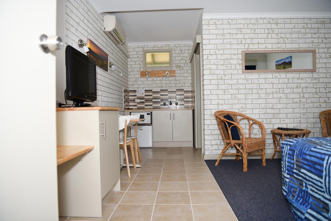 Culcairn Motor Inn Экстерьер фото