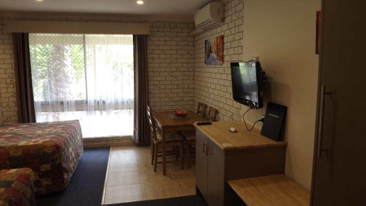 Culcairn Motor Inn Экстерьер фото